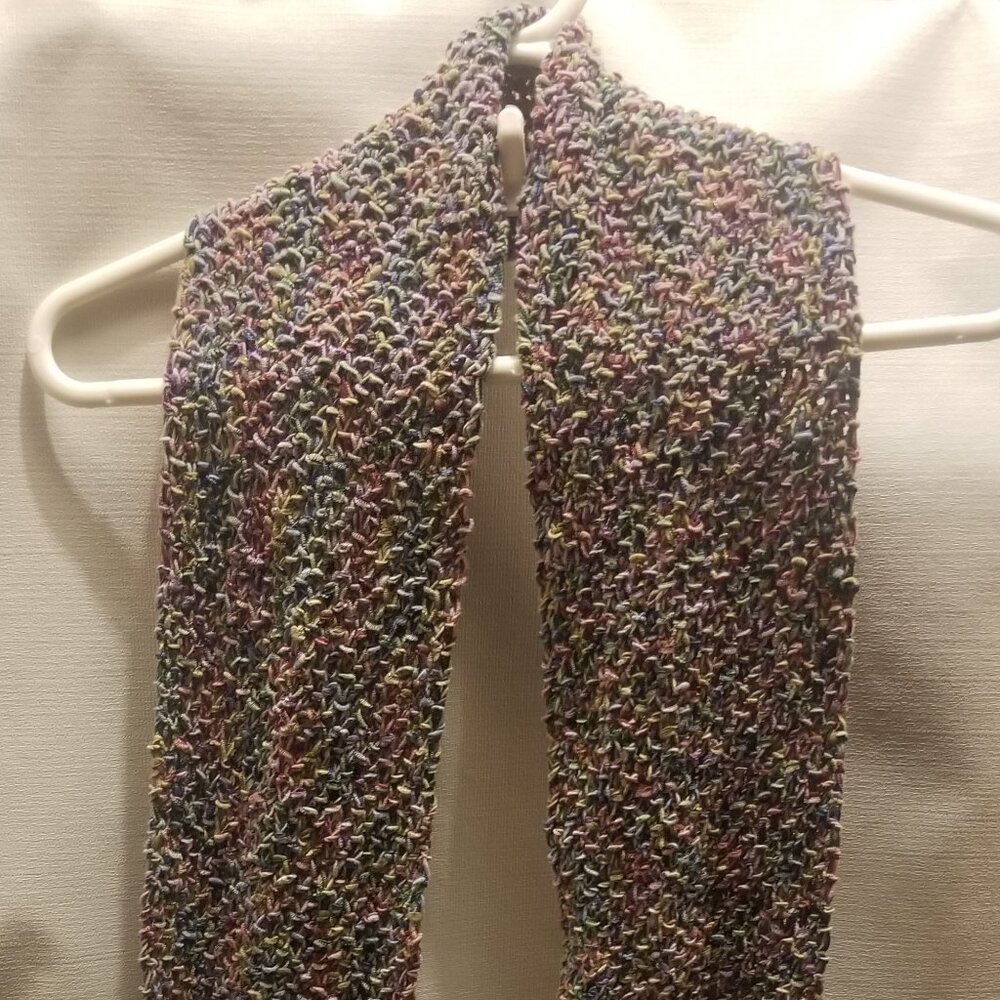 textured rainbow colored scarf w fringe - Picture 2 of 3